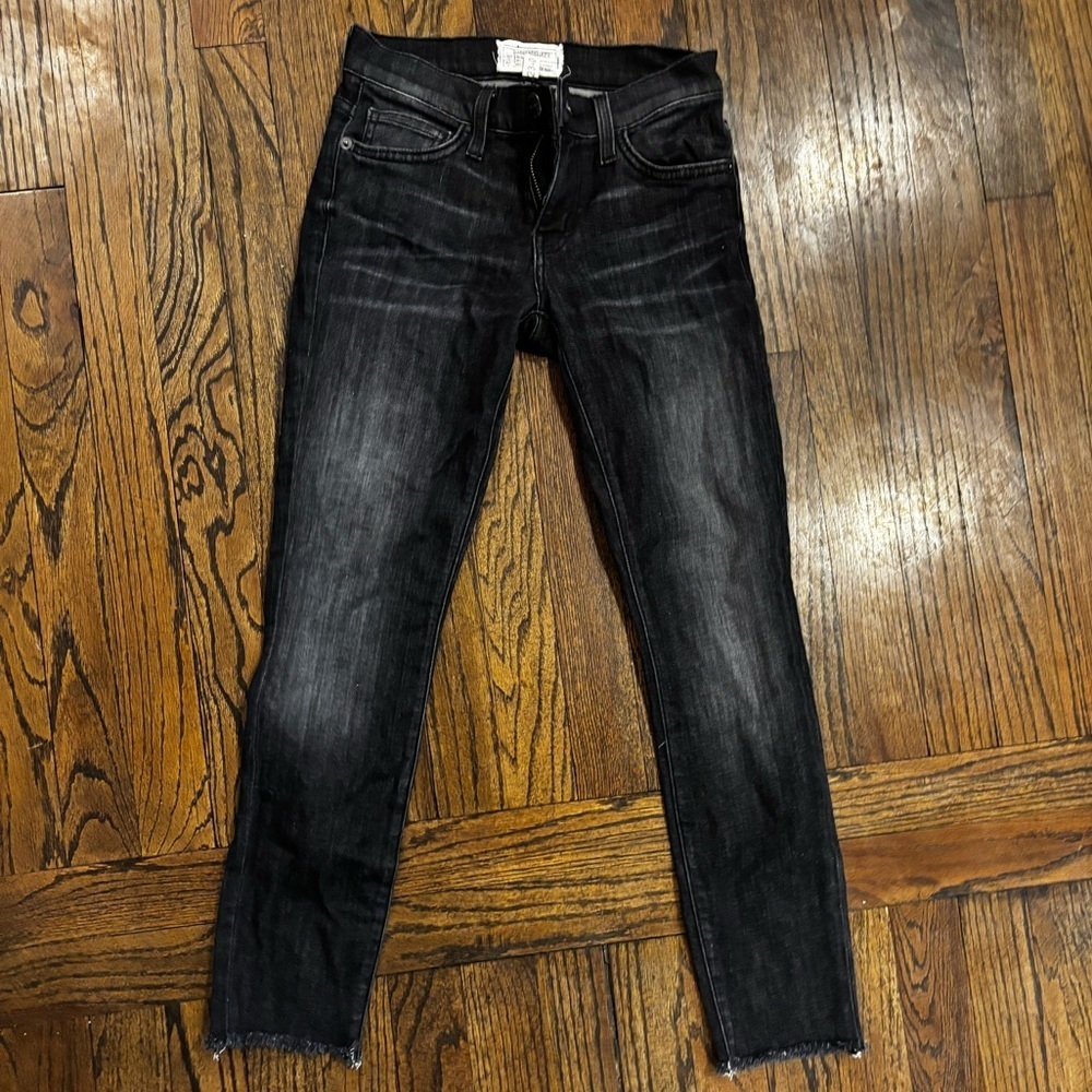 Current/Elliott Dark Wash Cropped Jeans size 23 stiletto